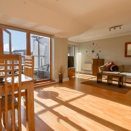 Townbridge Penthouse Apartment Уеймут Екстериор снимка