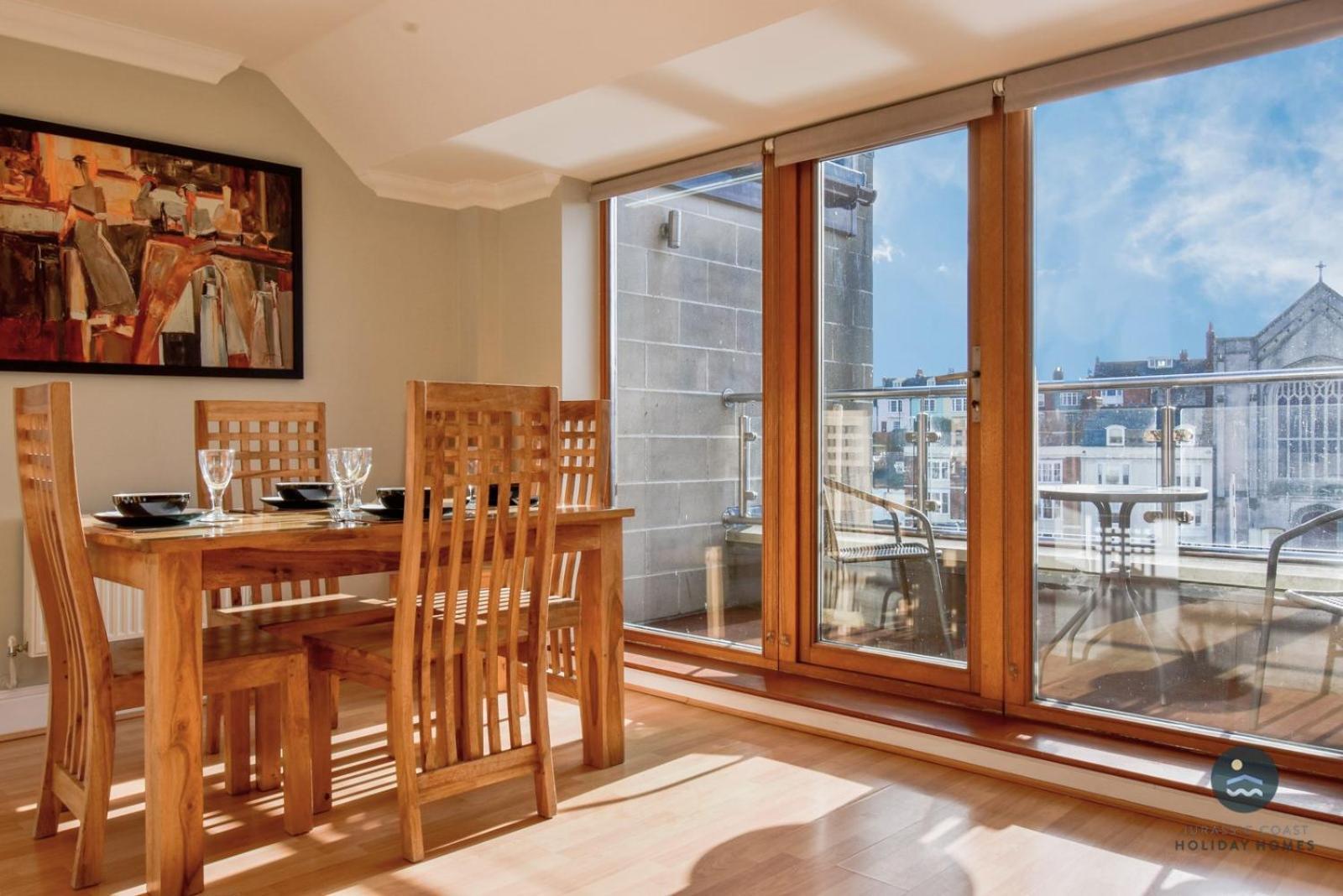 Townbridge Penthouse Apartment Уеймут Екстериор снимка